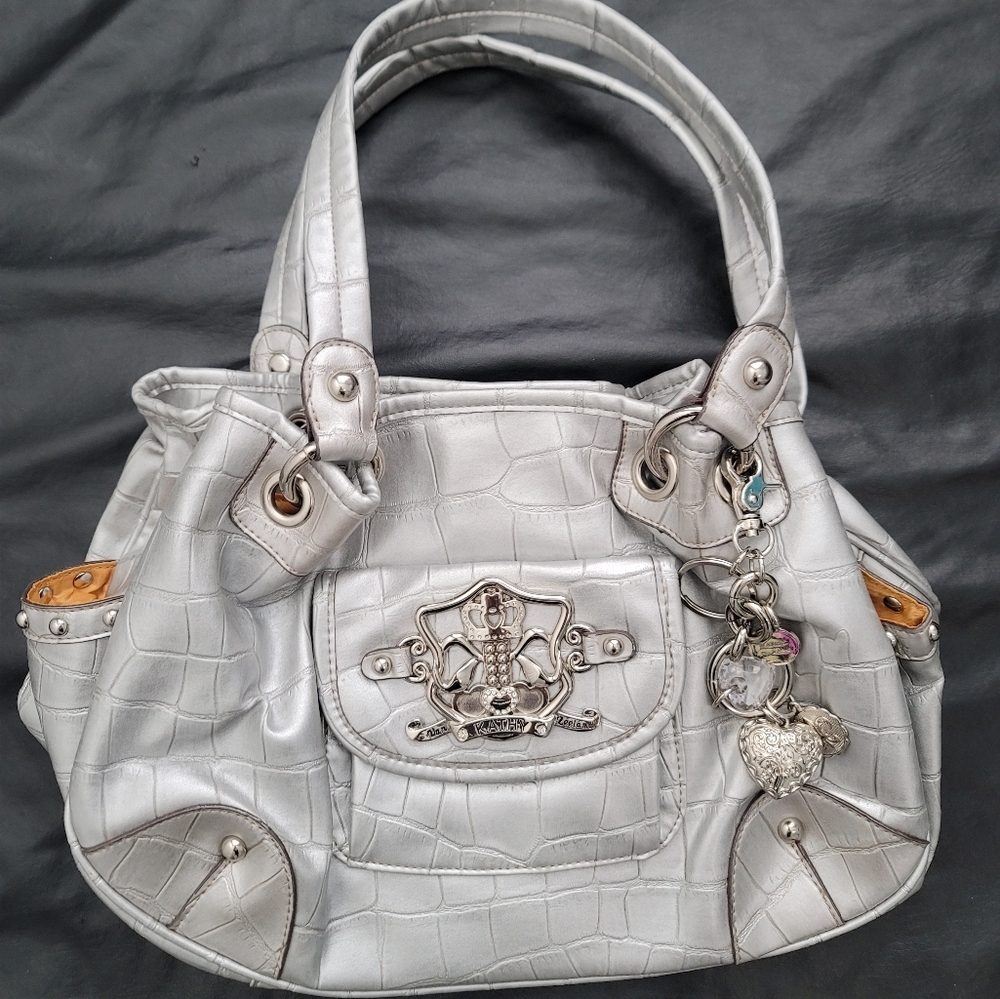Kathy Van Zeeland Shoulder Bag in Silver